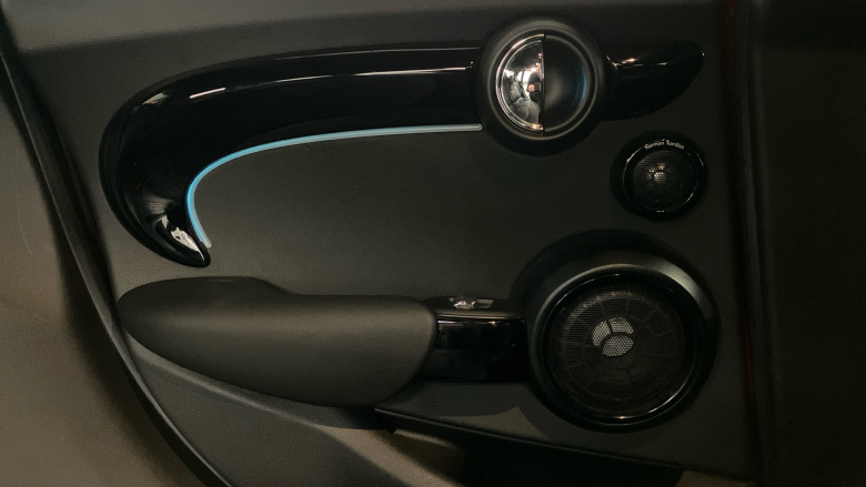 MINI Hatchback 1.5 Cooper Exclusive 5dr Auto Petrol Hatchback